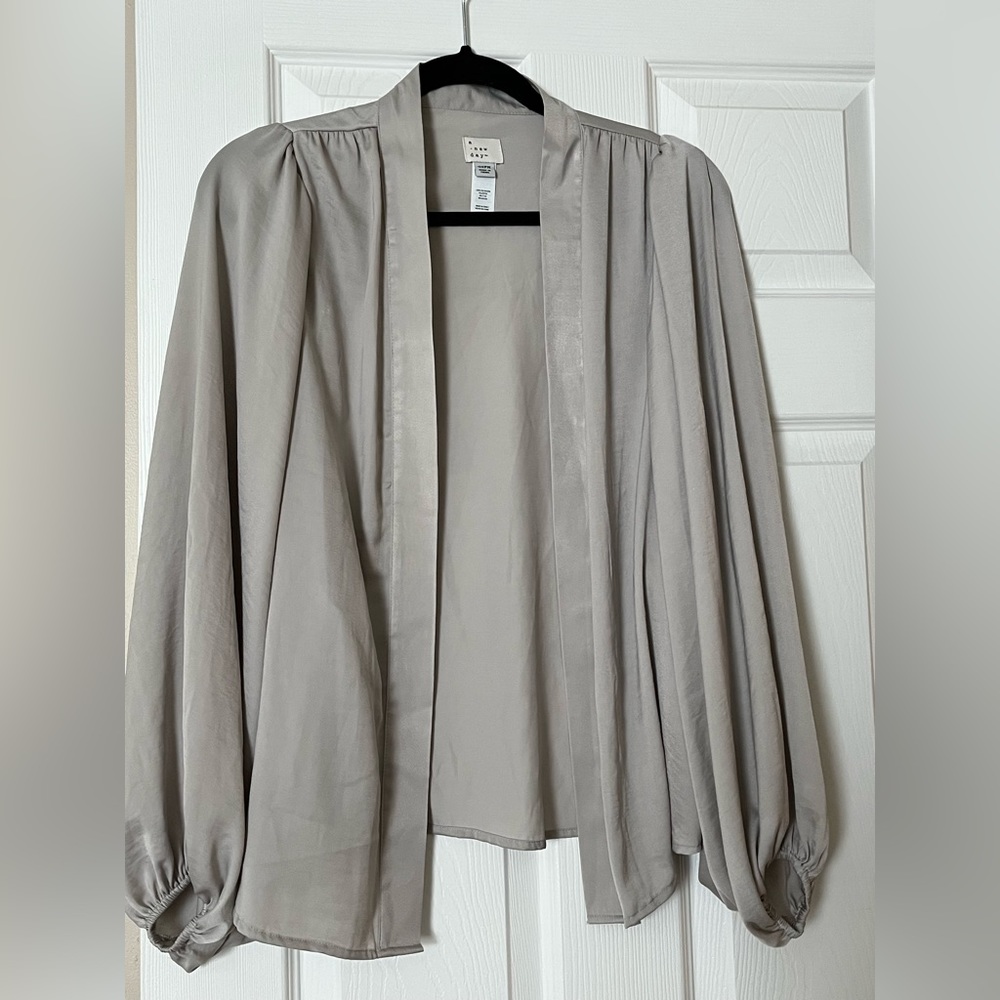 🪙🩶 Silky Coverup Cardigan OS by a new day 🩶🪙